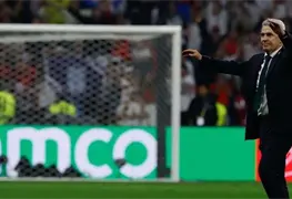 Emoci&oacute;n en el Estadio Azteca: Aguirre se despide
