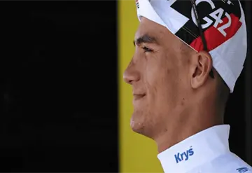 Tadej Pogacar se corona en el Tour de Francia con ayuda de Isaac del Toro