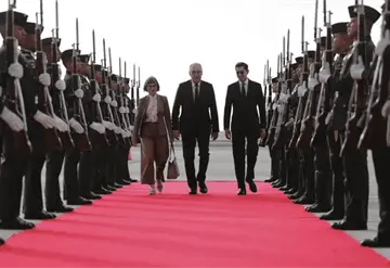 Diplomacia y econom&iacute;a: Presidente de Suiza llega a M&eacute;xico