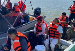 Acciones de salud en Centla: Caravana Acu&aacute;tica atiende a comunidades ribere&ntilde;as
