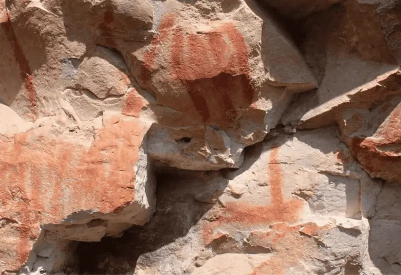 Descubren ocho nuevos sitios con pintura rupestre en Zacatecas