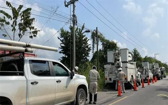 Soluci&oacute;n a apagones de luz en Tabasco con CFE