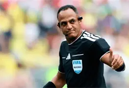 Hist&oacute;rico duelo: Argentina e Inglaterra bajo arbitraje de Ismail Elfath