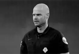 Muere Rob Dieperink, &aacute;rbitro seleccionado para el Mundial 2026