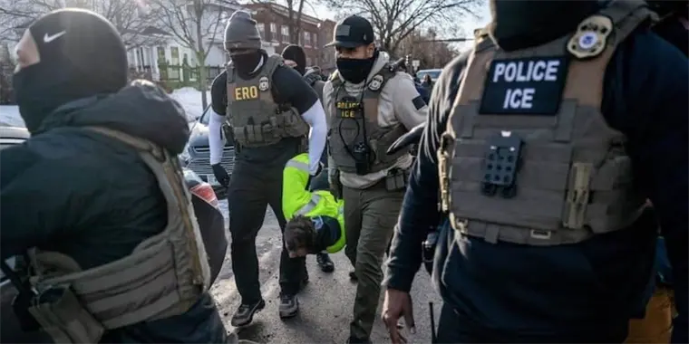 ICE suspende detenciones de veh&iacute;culos tras muerte de migrantes en operativos