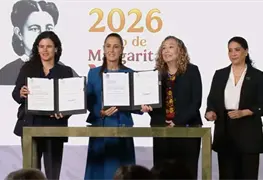 Claudia Sheinbaum firma propuesta de Ley contra el feminicidio