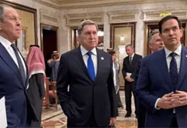 EE.UU. y Rusia se re&uacute;nen para abordar la guerra en Ucrania y buscar su fin