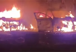 Habitantes de Huaquechula incendian patrullas en protesta